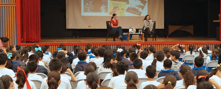 Presentación de Libro “Buenas noches, Laika”